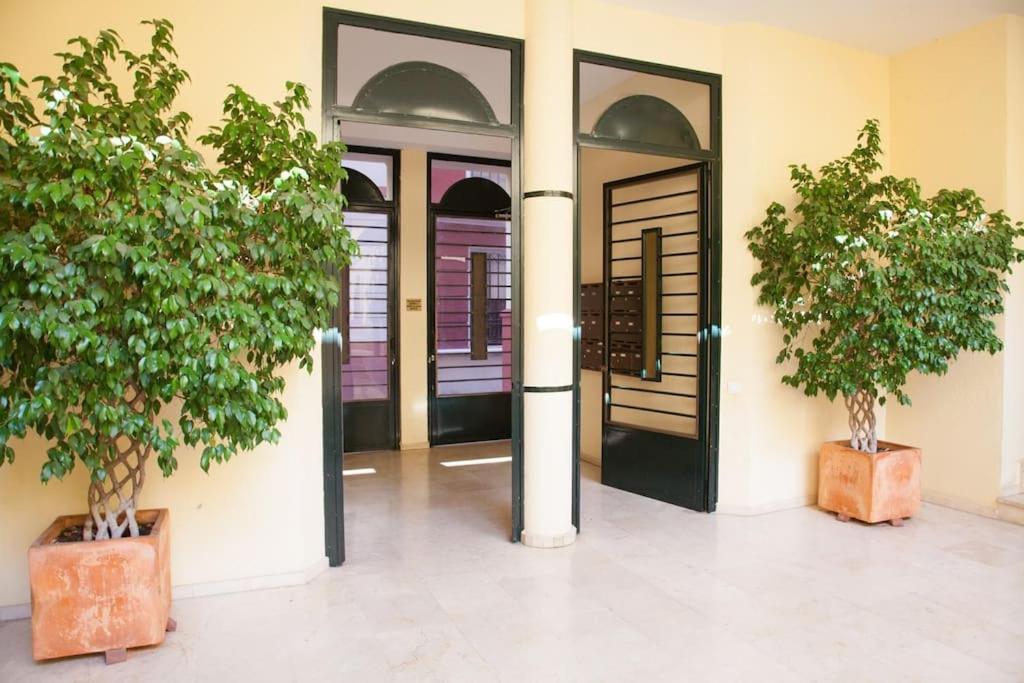 Ferienwohnung Zona 1 Santa Cruz Parking Privado Sevilla Exterior foto