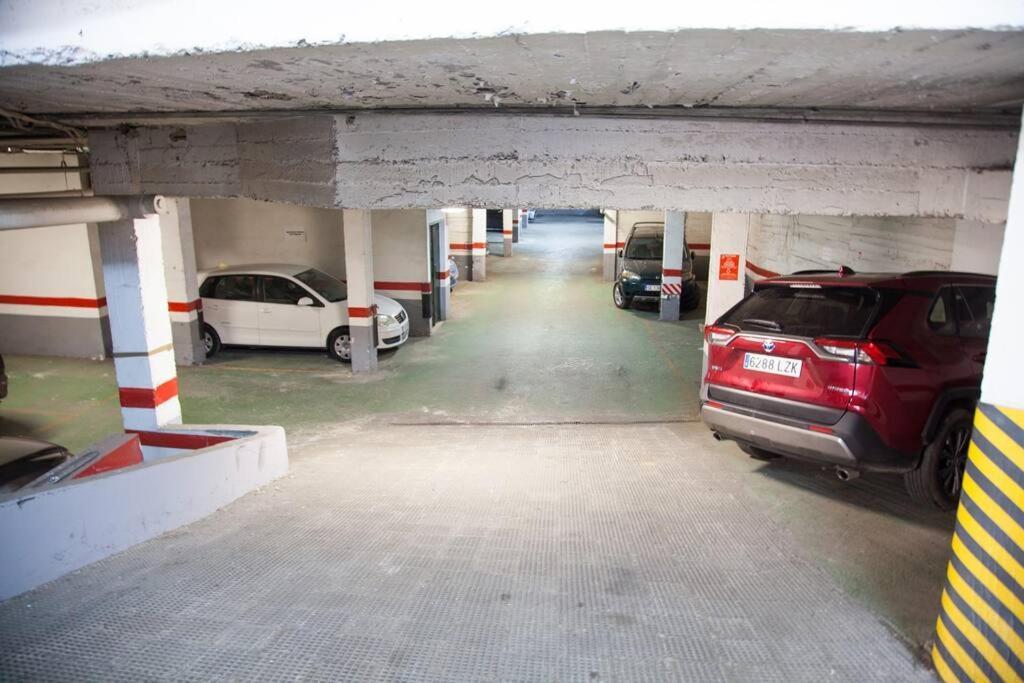 Ferienwohnung Zona 1 Santa Cruz Parking Privado Sevilla Exterior foto